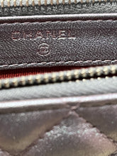 Load image into Gallery viewer, Chanel Iridescent Gabrielle Clutch W/Chain Handbag
