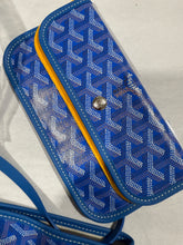 Load image into Gallery viewer, Goyard St Louis PM Blue Tote Handbag