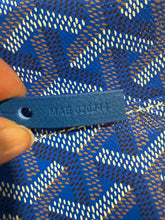 Load image into Gallery viewer, Goyard St Louis PM Blue Tote Handbag
