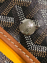 Load image into Gallery viewer, Goyard St Louis PM Black/Tan Tote Handbag
