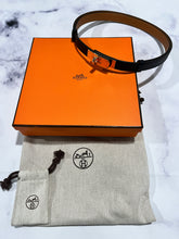 Load image into Gallery viewer, Hermes Kelly Black Leather Belt
