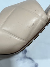 Load image into Gallery viewer, Bottega Veneta Ivory Slip On Sandals