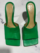 Load image into Gallery viewer, Bottega Veneta Green Slip On Sandals