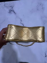 Load image into Gallery viewer, Chanel Runway Star Metallic Gold Crossbody Bag