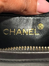 Load image into Gallery viewer, Chanel 1991-94 Lambskin Vintage Camera Crossbody Bag