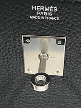 Load image into Gallery viewer, Hermes Unisex 30 Togo Black Leather Birkin