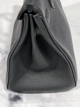 Load image into Gallery viewer, Hermes Unisex 30 Togo Black Leather Birkin