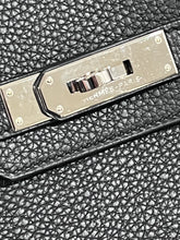 Load image into Gallery viewer, Hermes Unisex 30 Togo Black Leather Birkin