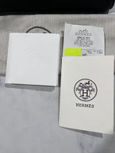 Load image into Gallery viewer, Hermes Unisex 30 Togo Black Leather Birkin