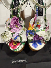Load image into Gallery viewer, Dolce & Gabbana Floral Platform Sandal