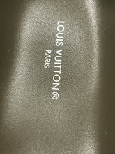 Load image into Gallery viewer, Louis Vuitton Green Cloud Slides Sandals