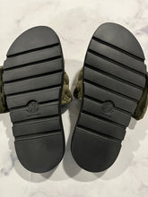 Load image into Gallery viewer, Louis Vuitton Green Cloud Slides Sandals