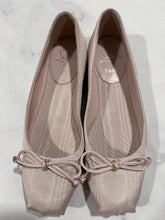 Load image into Gallery viewer, Christian Louboutin Mamadrague Leche Ballet Flats