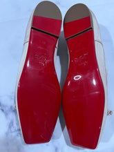 Load image into Gallery viewer, Christian Louboutin Mamadrague Leche Ballet Flats