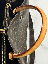 Load image into Gallery viewer, Louis Vuitton Monogram Canvas Montaigne GM Handbag
