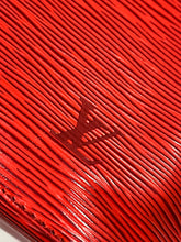 Load image into Gallery viewer, Louis Vuitton Vintage Epi Leather Bucket Hobo Bag