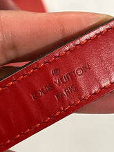 Load image into Gallery viewer, Louis Vuitton Vintage Epi Leather Bucket Hobo Bag