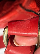 Load image into Gallery viewer, Louis Vuitton Vintage Epi Leather Bucket Hobo Bag