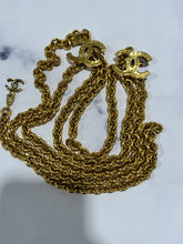 Load image into Gallery viewer, Chanel 1984 Gold Chain Belt