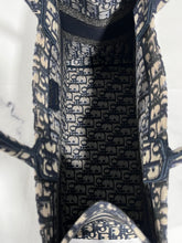 Load image into Gallery viewer, Dior Navy Oblique Medium Book Tote