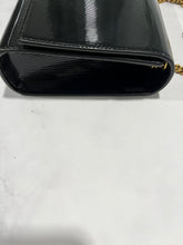 Load image into Gallery viewer, Saint Laurent YSL Medium Kate Tassel Leather Crossbody