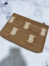 Load image into Gallery viewer, Burberry Raffia Straw Clutch Bag