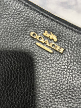 Load image into Gallery viewer, Coach Black Pebbled Leather Crossbody