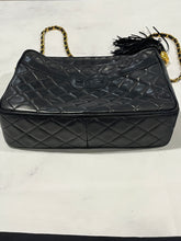 Load image into Gallery viewer, Chanel Lambskin Vintage Camera Crossbody Bag