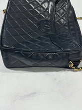 Load image into Gallery viewer, Chanel Lambskin Vintage Camera Crossbody Bag