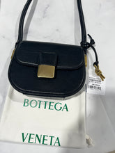 Load image into Gallery viewer, Bottega Veneta Desiree Black Small Crossbody
