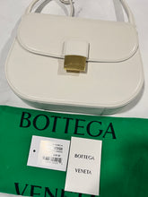 Load image into Gallery viewer, Bottega Veneta Desiree Chalk Large Crossbody