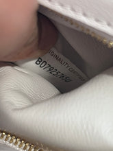 Load image into Gallery viewer, Bottega Veneta Padded Small Cassette Bag White