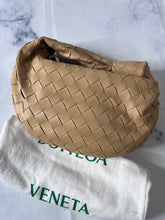 Load image into Gallery viewer, Bottega Veneta Mini Jodie
