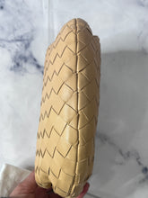 Load image into Gallery viewer, Bottega Veneta Mini Jodie