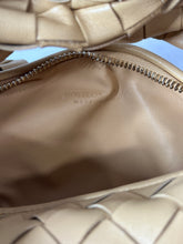 Load image into Gallery viewer, Bottega Veneta Mini Jodie