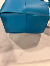 Load image into Gallery viewer, Bottega Veneta Leather Pool Arco Tote with Pouch
