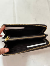 Load image into Gallery viewer, Bottega Veneta Black Intreciatto Leather Zip Around Wallet