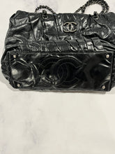 Load image into Gallery viewer, Chanel Black Glazed Calfskin Pleated Leather Tote Handbag