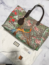 Load image into Gallery viewer, Gucci Monogram Supreme Tian Large Tote Bag