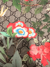 Load image into Gallery viewer, Gucci Monogram Supreme Tian Large Tote Bag