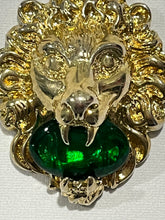 Load image into Gallery viewer, Gucci Lion Green Crystal Pendant Necklace