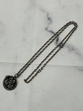 Load image into Gallery viewer, Gucci Sterling Silver Gardensnake Pendant Necklace