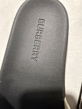 Load image into Gallery viewer, Burberry Furley Check Rubber Slides