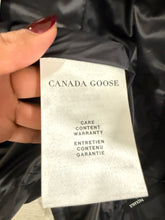 Load image into Gallery viewer, Canada Goose Ellison Down Packable Black Jacket
