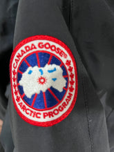 Load image into Gallery viewer, Canada Goose Navy Fur Trim Hood Parka Size Small