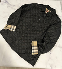 Load image into Gallery viewer, Burberry Black Quilted Short Jacket
