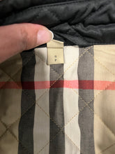 Load image into Gallery viewer, Burberry Black Quilted Short Jacket
