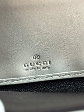 Load image into Gallery viewer, Gucci Snake Skin Queen Margaret Zip Around Wallet