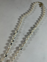 Load image into Gallery viewer, Chanel Faux Pearl CC Lariat Necklace
