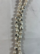 Load image into Gallery viewer, Chanel Faux Pearl CC Lariat Necklace